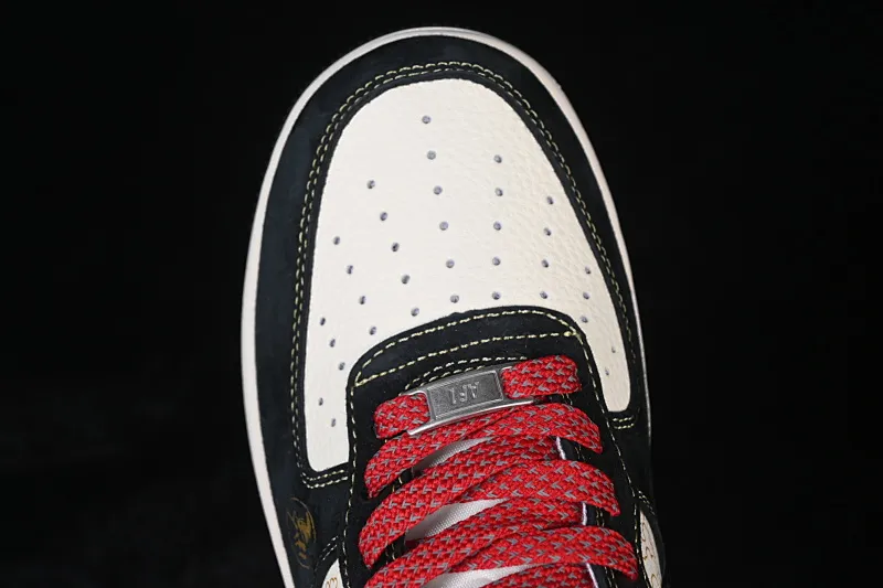All categories Nk Air Force 1 Air Force series Nk Air Force 1 Low Air Force low-top Nike Air Force 1'07 Low red, black and gold Air Force 1 low-top casual sneakers QW5288-117